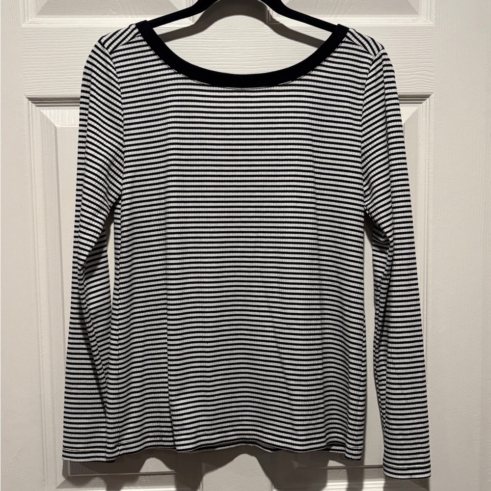 BB DAKOTA STRIPED TOP